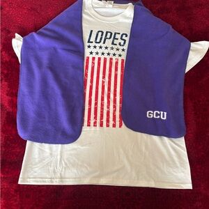 Gildan White Graphic Tee